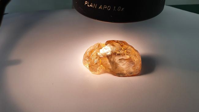 "АЛРОСА" в 2020 г. снизила добычу алмазов на 22%