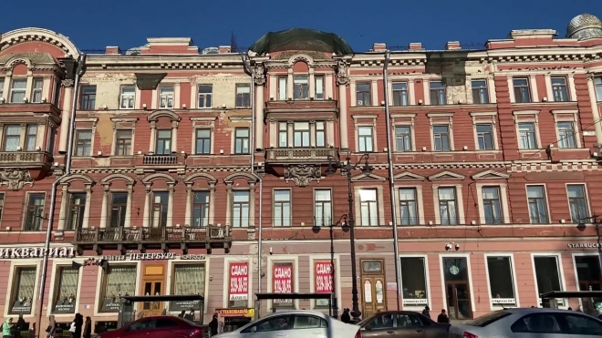 Петербургские депутаты предложили штрафовать за рекламу интимных услуг