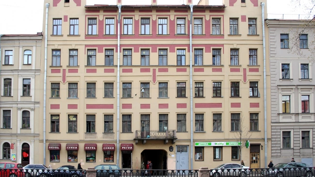 Фонд капремонта Петербурга обновит крышу Дома Трута и других исторических зданий Адмиралтейского района