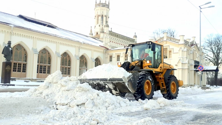 В Петербурге за сутки утилизировали более 44 тысяч кубометров снега