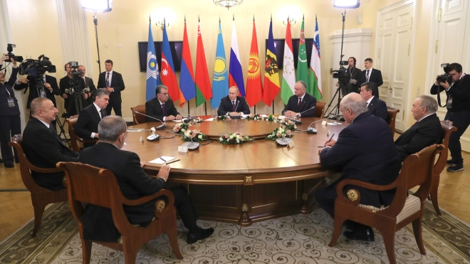 Неформальная встреча глав стран СНГ пройдет в Петербурге 28 декабря