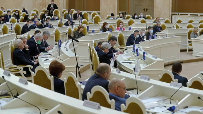 Новый закон может разграничить полномочия властей в управлении госимущества Петербурга