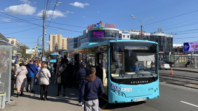 На следующей неделе в Приморском районе автобусы свернут с привычного пути