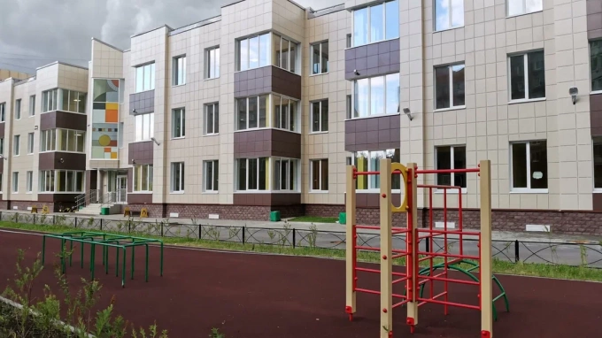 Петербургу выделили 2 млрд рублей на строительство соцобъектов