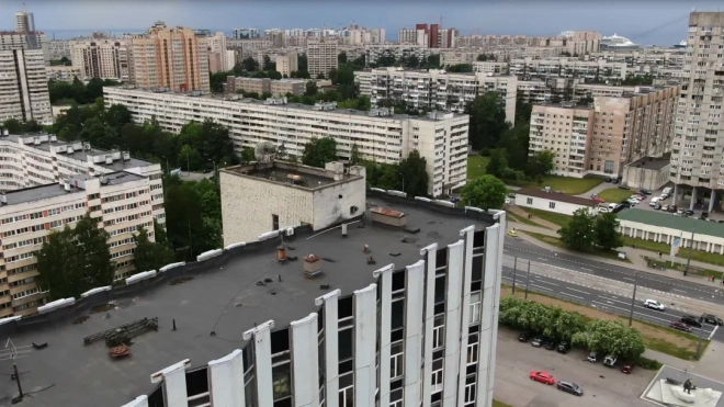 В Петербурге станет в два раза меньше домов с длительным отключением горячей воды