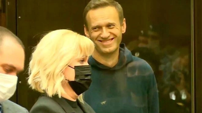 Алексея Навального перевели в медсанчасть с симптомами ОРЗ