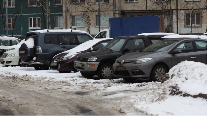 В Петербурге расширяют зону платной парковки