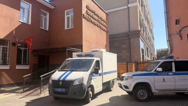 Транспортная полиция раскрыла кражу 60 тыс. рублей с банковской карты петербурженки