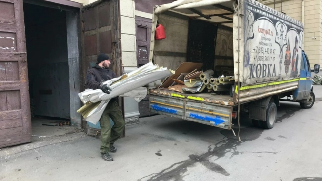 В Петербурге от незаконных объектов торговли освободили 47 помещений