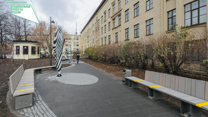 В сквере у "Ленполиграфмаша" появилось новое общественное пространство 