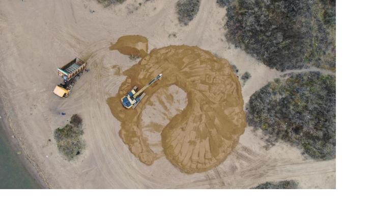 "Оранжевая дюна" из песка появится на берегу в Ломоносове 