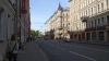 Более тысячи дворников убирают петербургские улицы ...