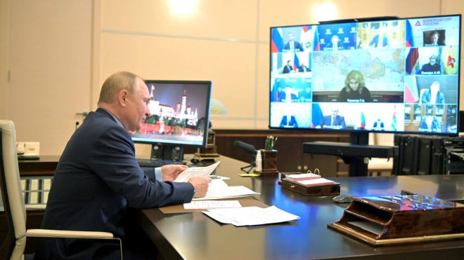 Эксперты прокомментировали советы Путина по улучшению ситуации с COVID-19