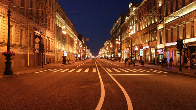Коронавирусные ограничения в Петербурге продлили до 12 июля