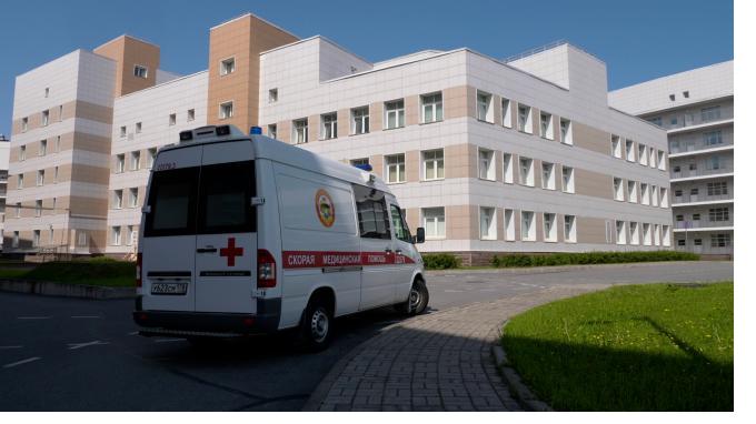 Врачам Боткинской больницы грозит сокращение зарплат 