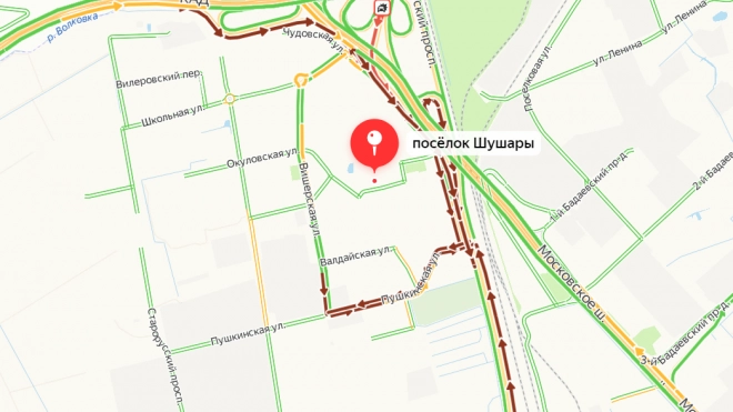 Пожар на Пушкинской улице вызвал транспортный коллапс на юге Петербурга