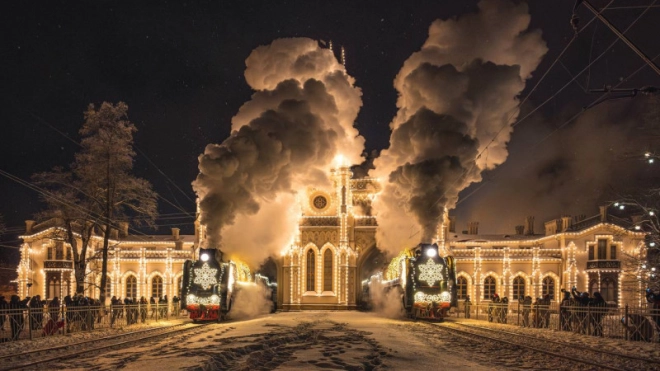  Поезд Деда Мороза в Петербурге посетили 55 тыс. человек за два дня