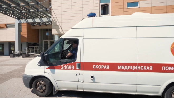 В Петербурге госпитализировали нескольких пациентов после вакцинации от коронавируса