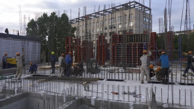 Ледовую арену построят у телецентра на Чапыгина в Петербурге