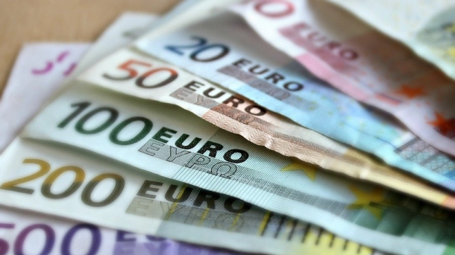 Курс евро вырос до 87,22 рубля