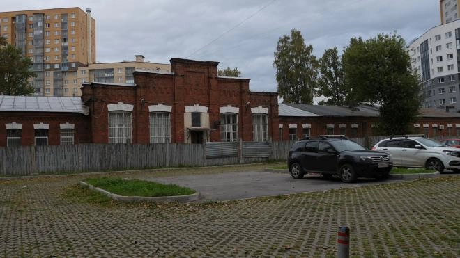 В Петербурге разрешат сносить невостребованную городскую недвижимость