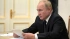 Кремль: президент Путин уходит в режим самоизоляции