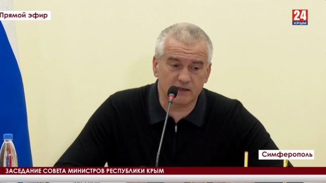 Аксенов пообещал, что заторов автомобилей у Крымского моста не будет