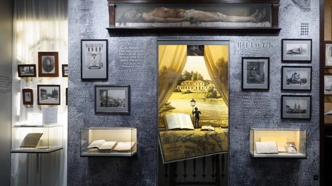 В Музее Достоевского полностью обновили экспозицию в честь 200-летия писателя