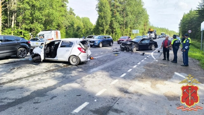 По факту массового ДТП на Приозерском шоссе возбуждено уголовное дело