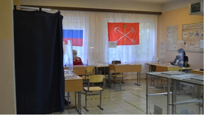 Мобильные группы шесть раз приезжали в избирательные участки Петербурга, чтобы разобраться в конфликтных ситуациях