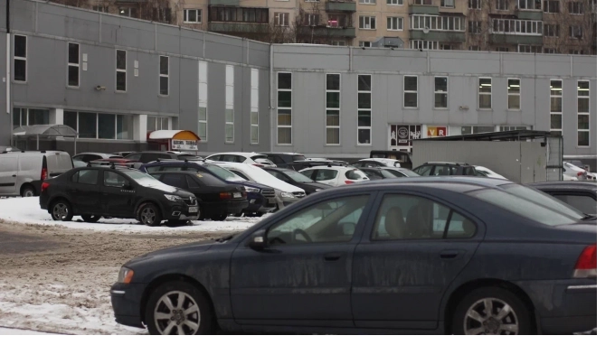 Комтранс озвучил решение по поводу платной парковки в Пушкине