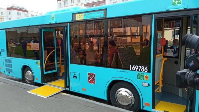 ВТБ Лизинг передал автобусы 