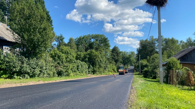 Два масштабных ремонта дорог подошли к концу Лужском районе