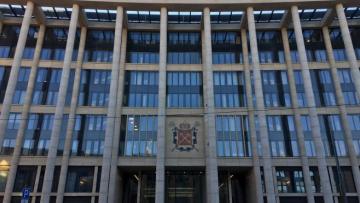 В Смольном перераспределили полномочия вице-губернаторов