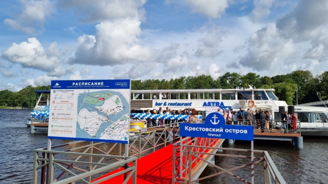 "Астра Марин" открыла новые водные маршруты на Крестовский остров