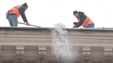 От снега и наледи в Петербурге очистили более 3600 ...