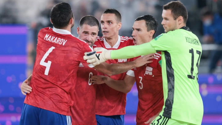 Россия обыграла Испанию и вышла в полуфинал ЧМ по пляжному футболу