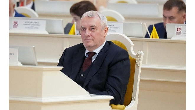 ЛДПР на губернаторские выборы в Петербурге выдвигает Максима Яковлева