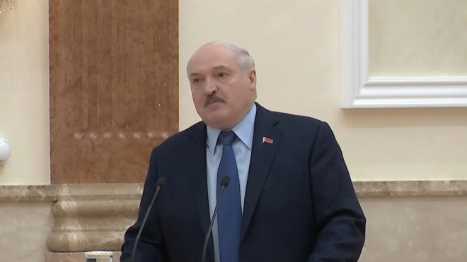 Лукашенко назвал "сложным" телефонный разговор с президентом Зеленским