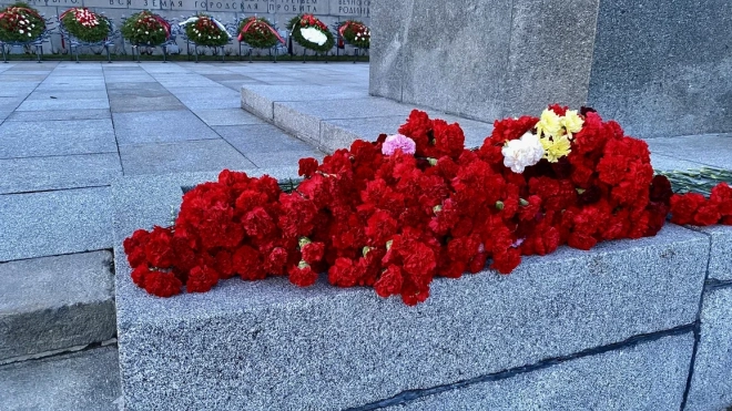 Братские могилы в Петербурге приведут в порядок к 27 января