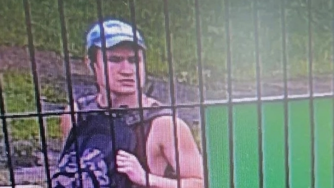 В Находке рядом со школой задержали мужчину со страйкбольным автоматом