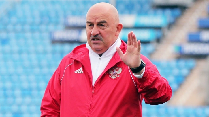 Черчесов ответил на вопрос об отставке с поста главного тренера сборной России
