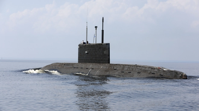 Адмиралтейские верфи передали ВМФ подводную лодку "Магадан"