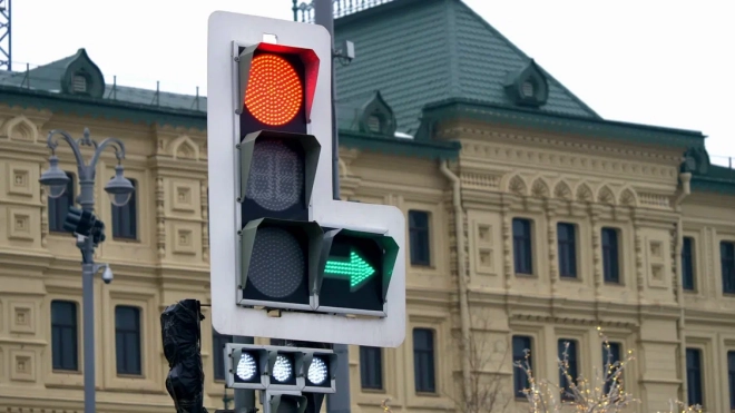 На двух перекрестках Невского проспекта не будут работать светофоры 8 марта