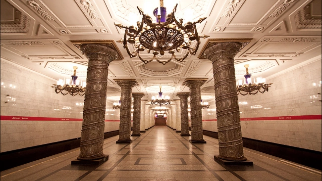 В Петербурге реконструируют тяговые сети трех станций метрополитена за 3,1 млрд рублей 