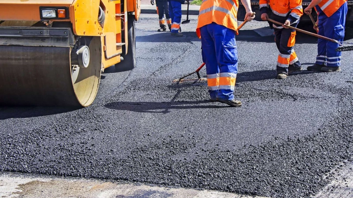 Кабмин выделит около 30 млрд. на ремонт региональных дорог