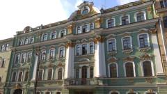 ВТБ выставил на торги особняк за 252 млн рублей в Петербурге
