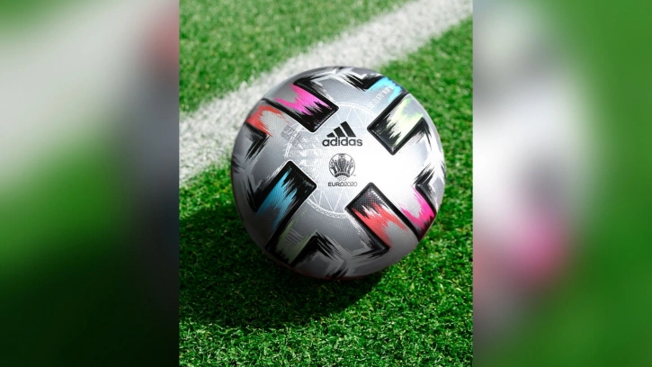 Представлен официальный мяч полуфиналов и финала Евро-2020