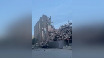 На Васильевском острове обрушилось здание бывшего ...