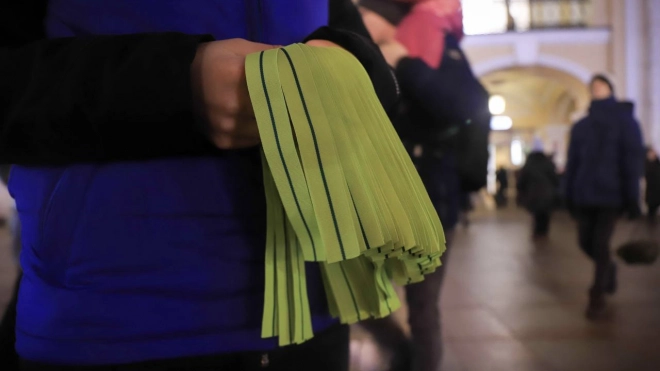 В Петербурге 18 января у всех станций метро будут раздавать ленты Ленинградской победы